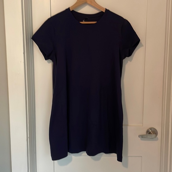 Uniqlo Dresses & Skirts - Uniqlo tshirt dress (L)